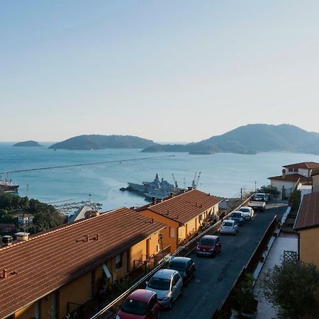 La Terrazza Sul Golfo La Spezia Exterior photo